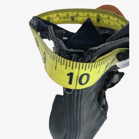 Charles by Charles David Austin Gladiator Sandals - Picture 10 of 13